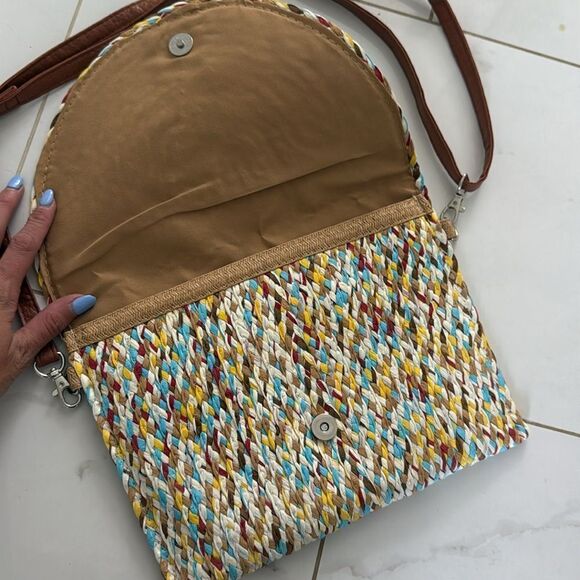 Straw Weave Envelope Clutch with Brown Leather Adjustable Strap - BRAND NEW - Picture 3 of 6
